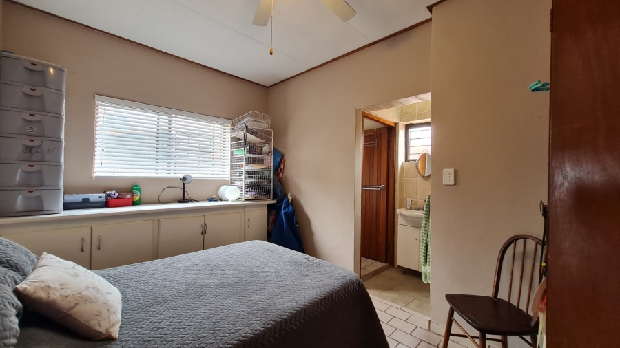 5 Bedroom Property for Sale in Dana Bay Western Cape